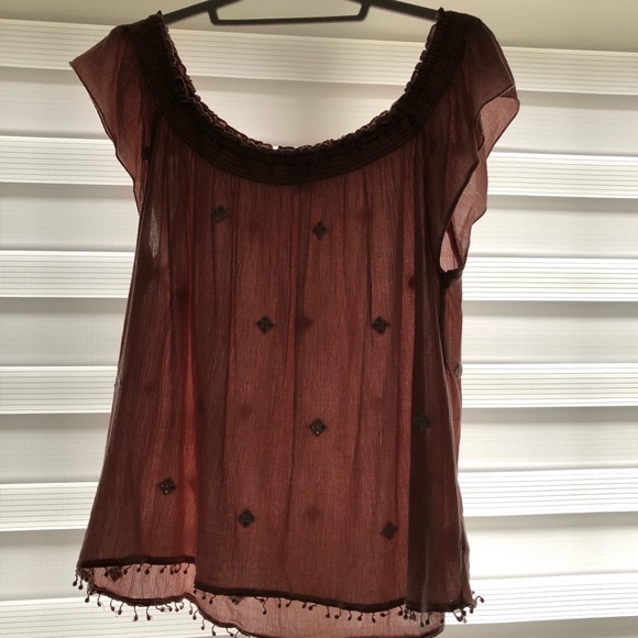 Light pink off the shoulder top - Picture 2 of 2